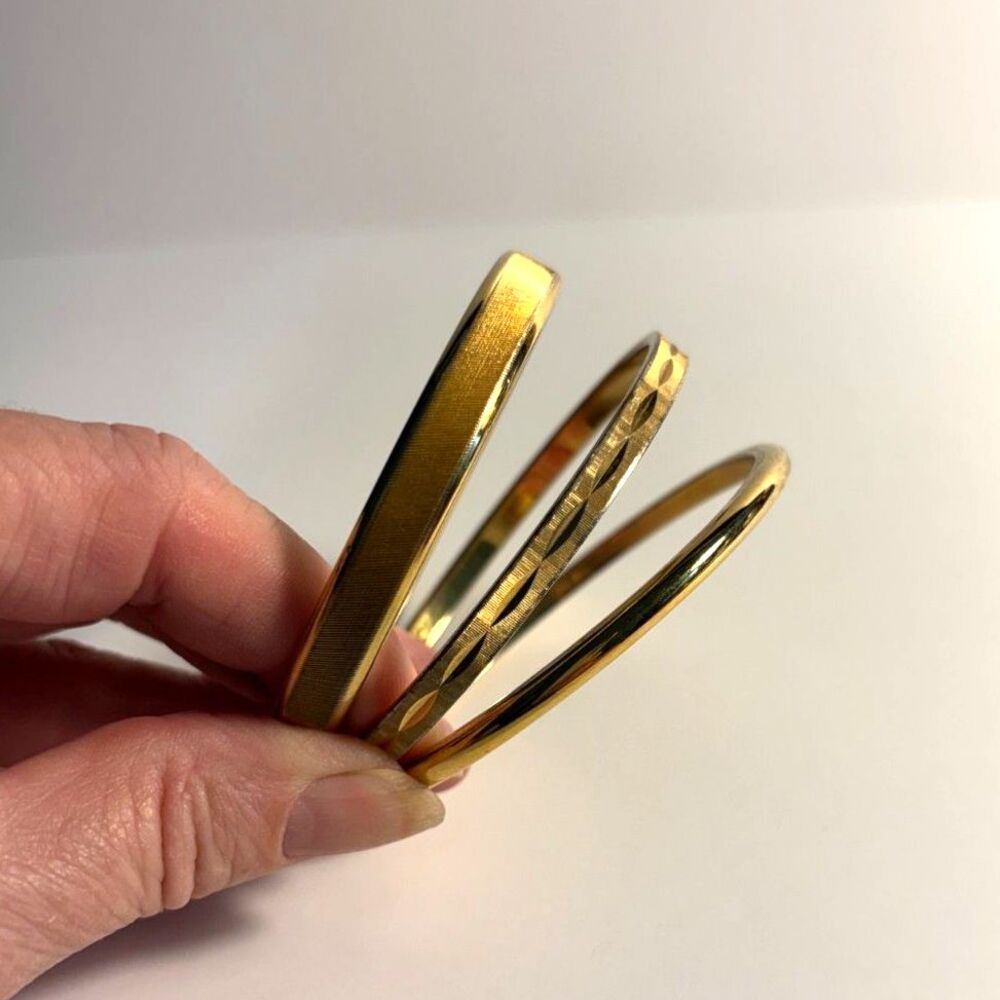 Vintage Monet Gold Tone Bangle Bracelet Set 3 Stackable Signed Textured